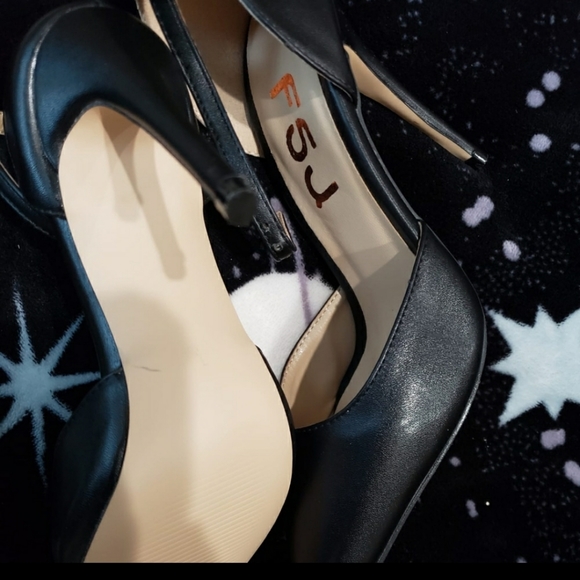 Womens 👠 size 5 - Picture 3 of 4